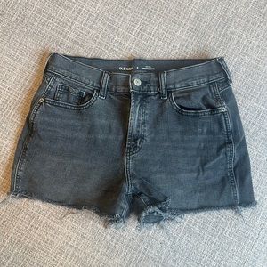 COPY - Old Navy Mid Rise Boyfriend Short